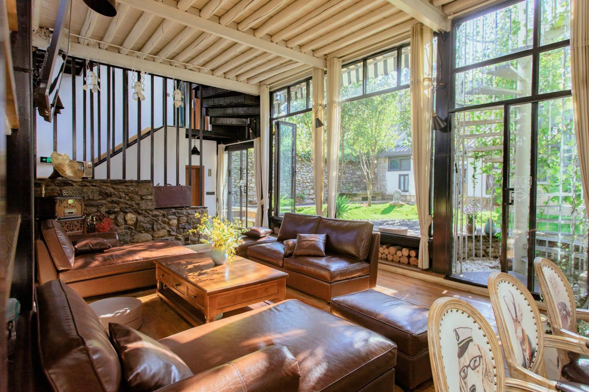 Dali Oldtown Deertrip Guesthouse ภายนอก รูปภาพ